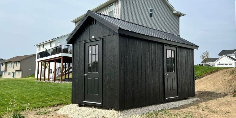 Blog_BlackBackyardShed_900x450