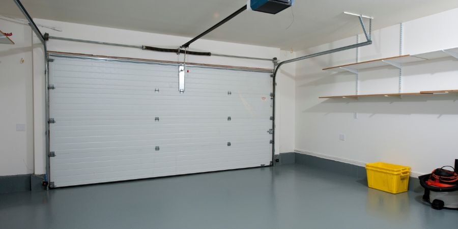 Blog_Clean Garage_900x450