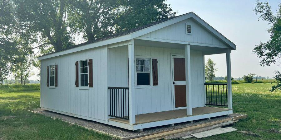 Blog_Cream Shed With Porch_900x450