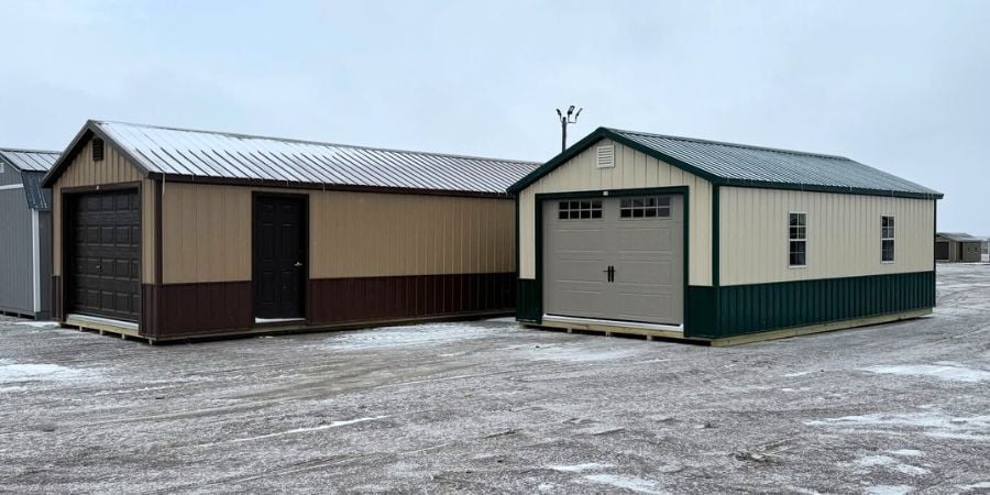 Blog_DakotaDetachedGarageInWinter_900x450