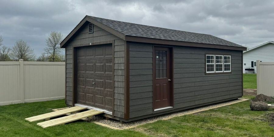 Blog_DarkBrownDetachedGarage_900x450
