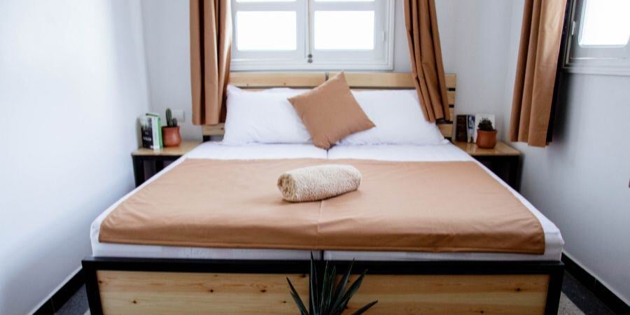 Blog_GuestHouseShed_900x450