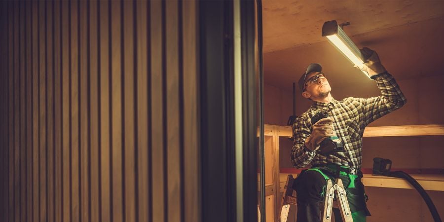Blog_InstallingShedLight_900x450