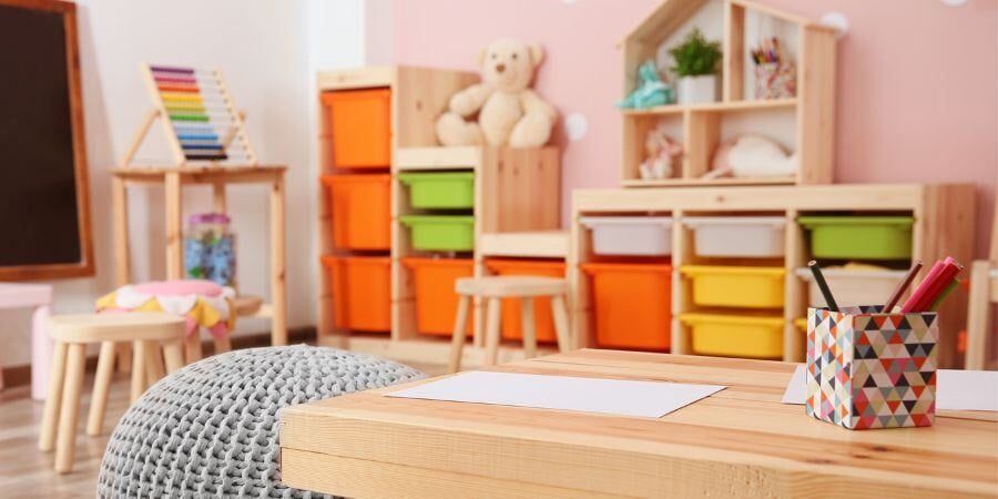Blog_KidFriendlyPlayhouse_900x450
