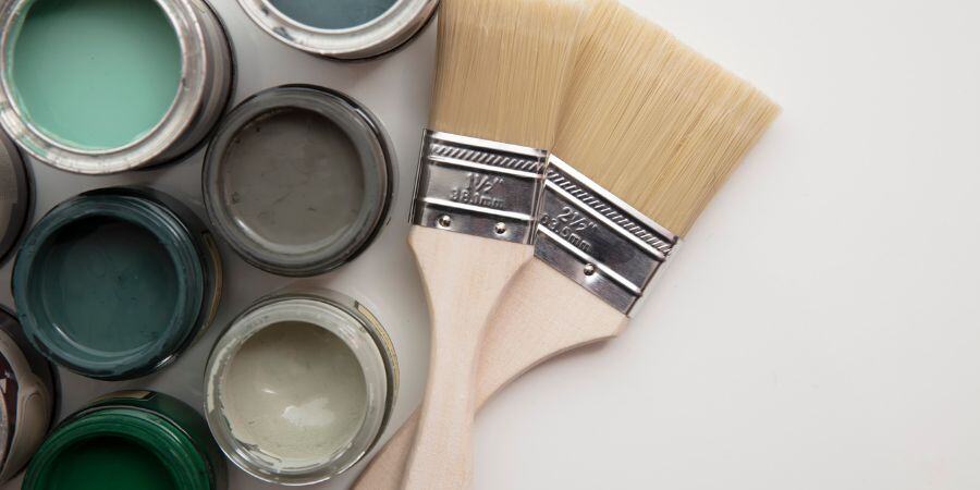 Blog_Paint Brushes and Cans_900x450