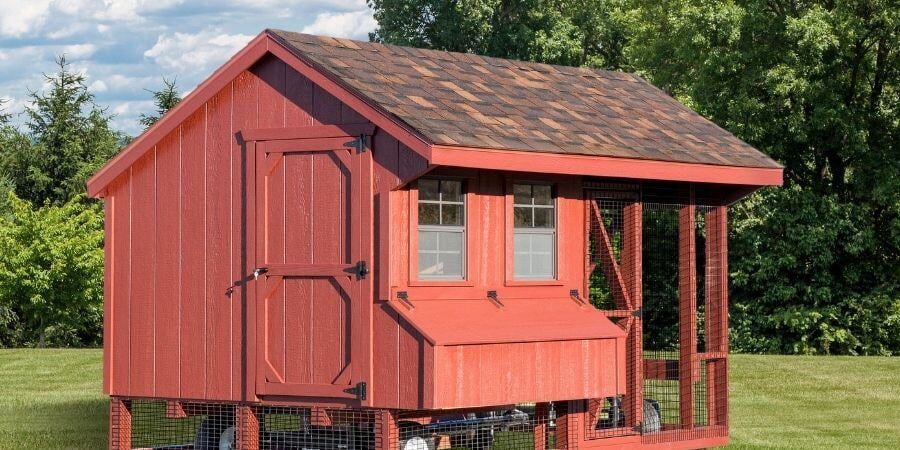 Blog_RedChickenCoop_900x450