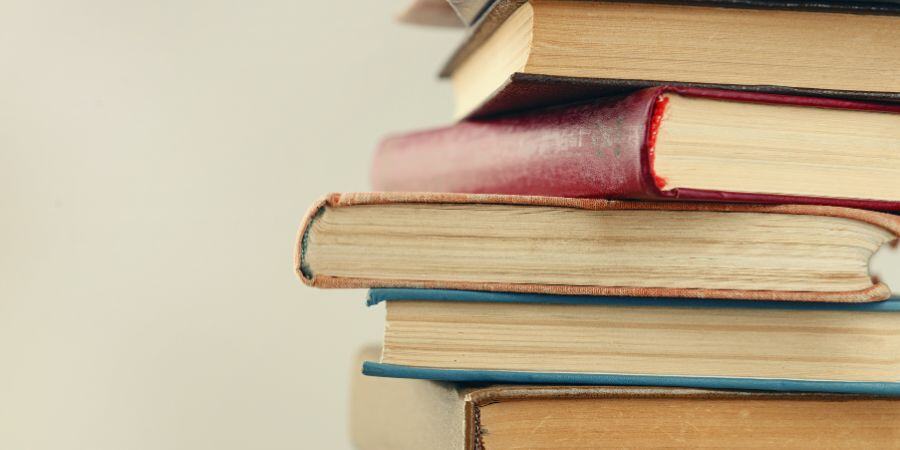Blog_Stack of Books_900x450
