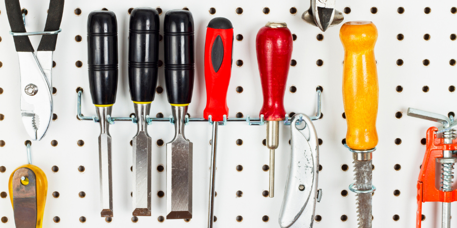 Blog_Tool Pegboard Storage_900x450