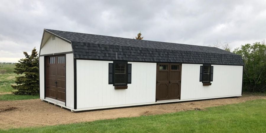 Blog_White Garage With Black and Brown Features_900x450