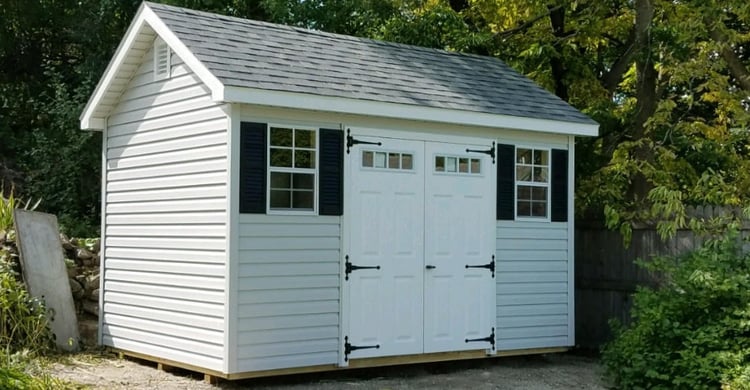 Non-contrasting trim Ranch style storage shed