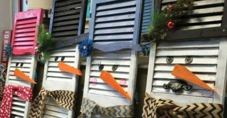 Outdoor Christmas Decoration Idea #4: Window Shutter Snowmen