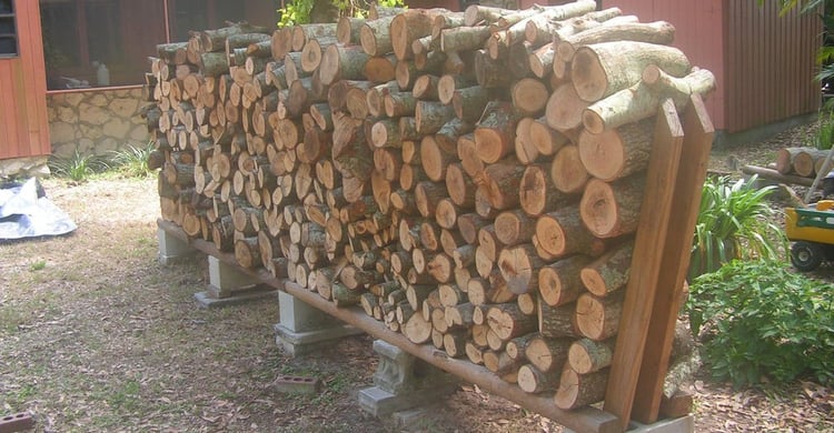 DIY outdoor firewood storage unit