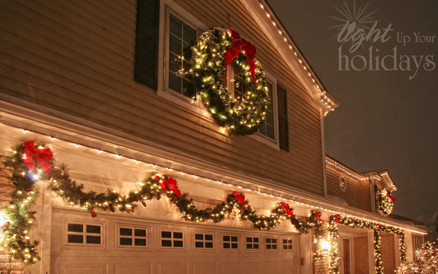 Garland, Bows & Wreaths over Garage Doors