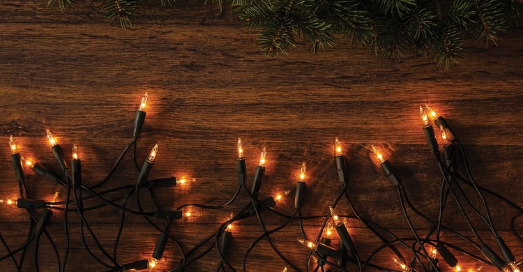 Ways to store your Christmas tree lights and Christmas garland