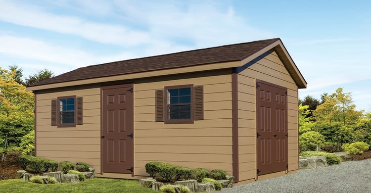  Ranch style building with lap siding