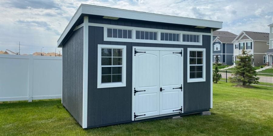 Blog_Modern Backyard Shed_900x450