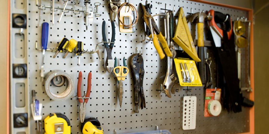 Your Guide to Outdoor Tool Storage for a More Organized Outdoor Space