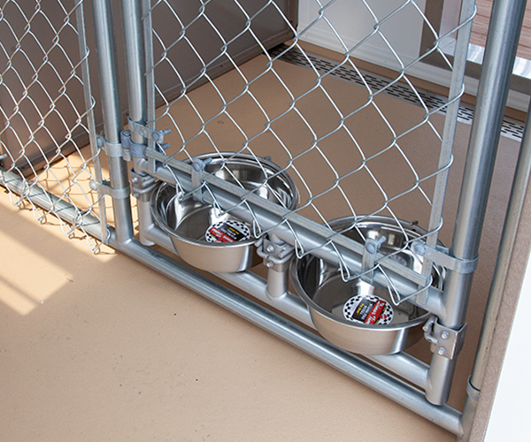 Features_Kennels_DogBowls