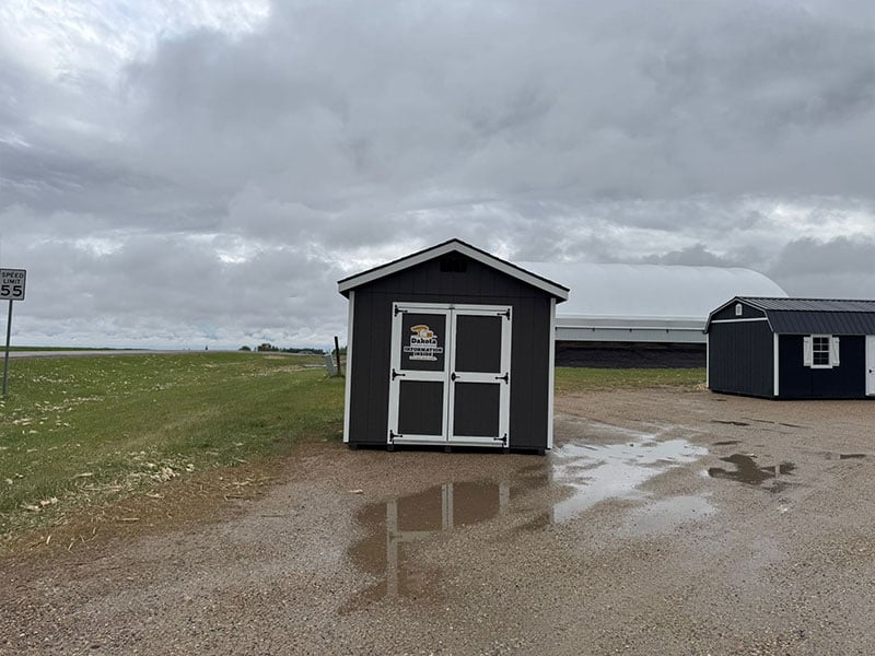dakota-storage-buildings-britton-southdakota-shed-display-lot-4