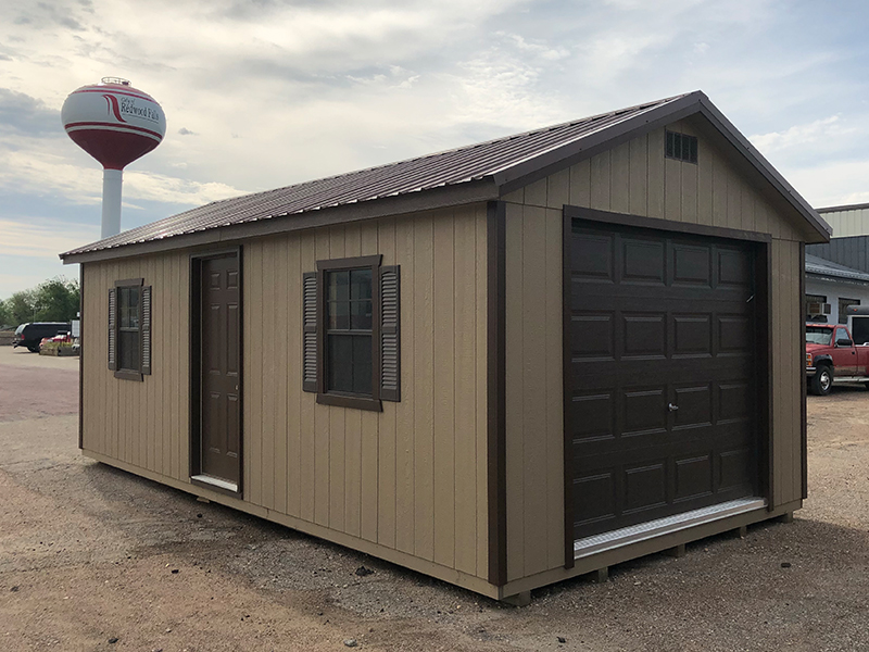 dakota-storage-buildings-redwood-falls-minnesota-shed-display-lot-1